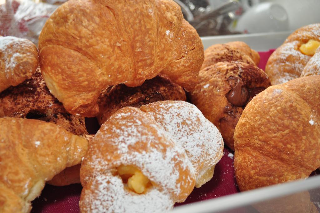 Rooms And Breakfast Zefiro San Vito Lo Capo Luaran gambar
