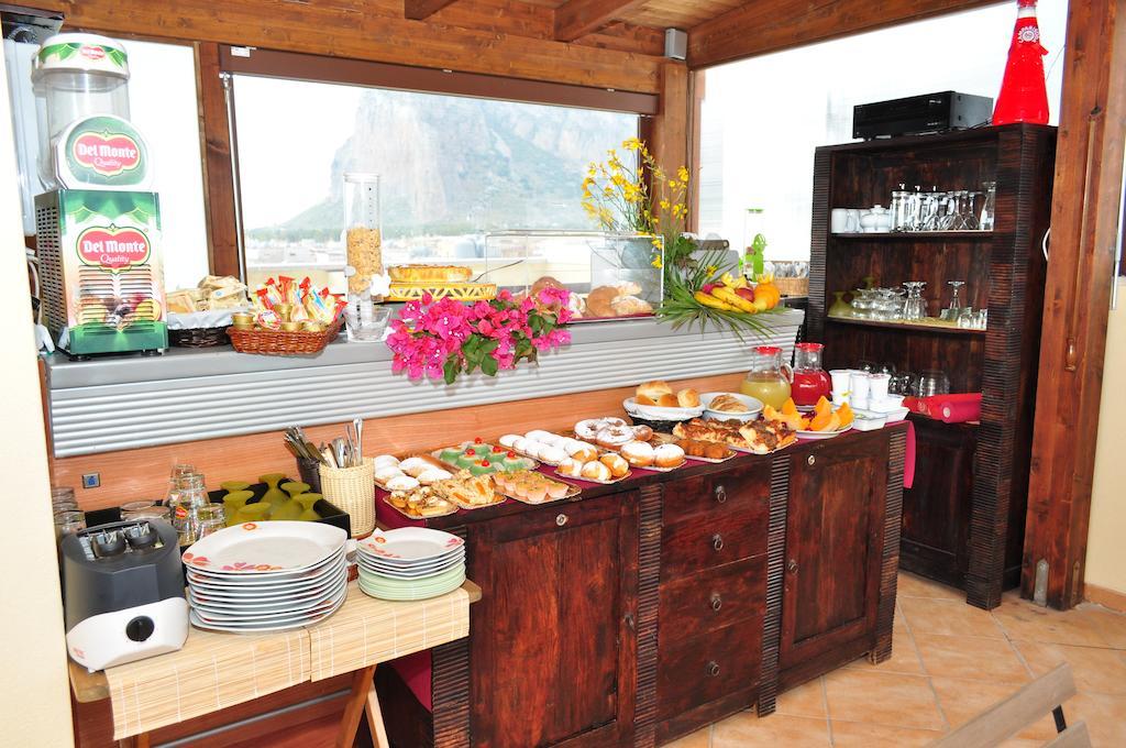 Rooms And Breakfast Zefiro San Vito Lo Capo Luaran gambar
