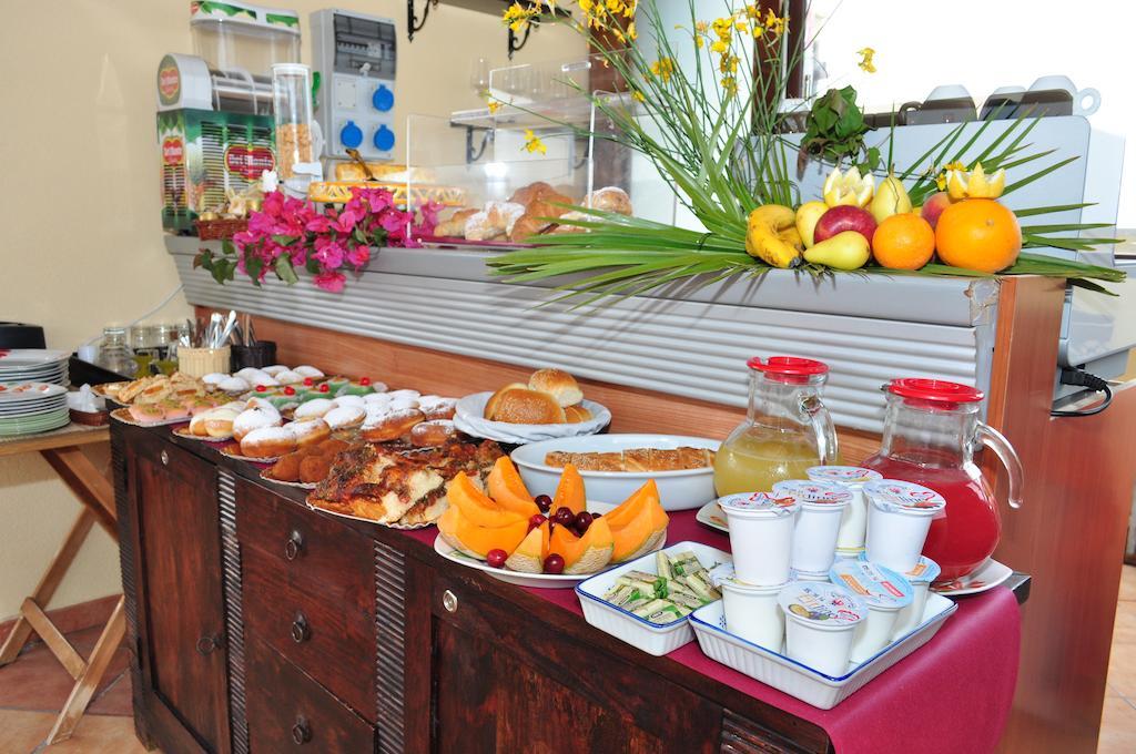Rooms And Breakfast Zefiro San Vito Lo Capo Luaran gambar