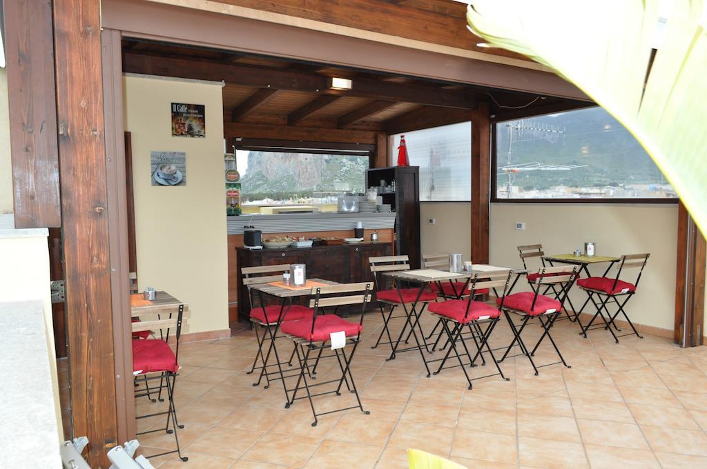 Rooms And Breakfast Zefiro San Vito Lo Capo Luaran gambar